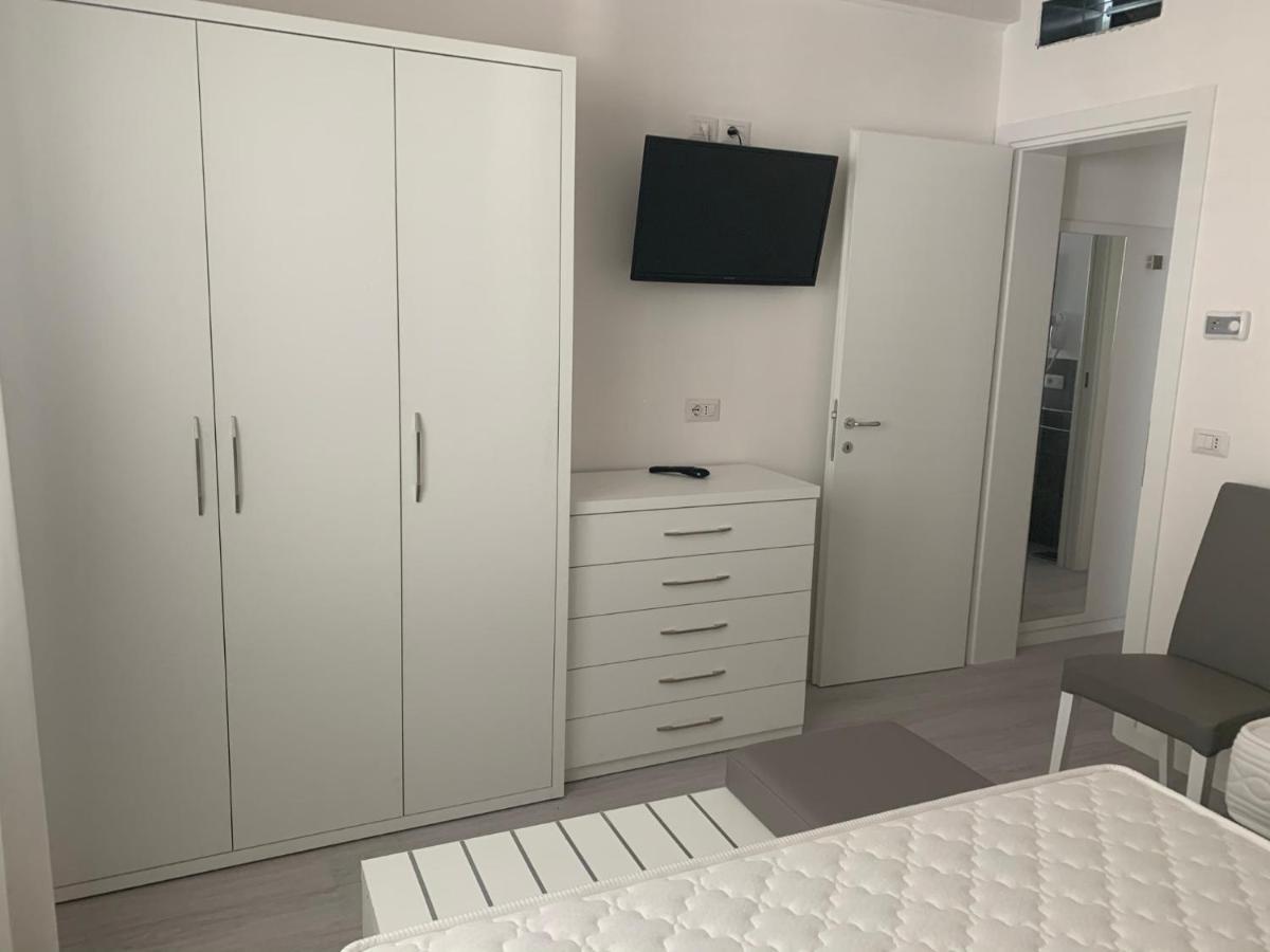Hotel Ardea Ричоне Екстериор снимка